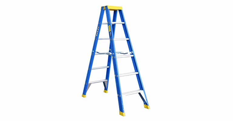 Range step store ladders